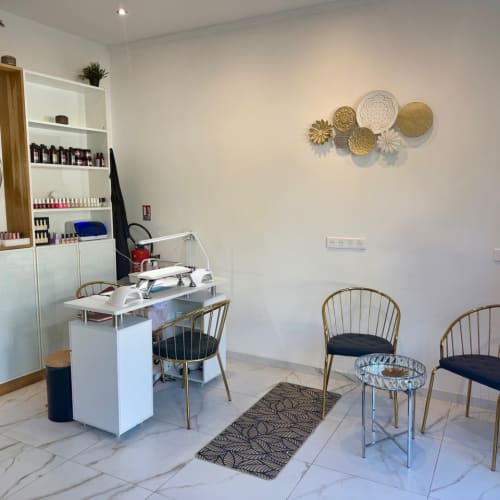 Au palais de Neilla - Onglerie Cannes - Au palais de Neilla - Photo Galerie - OneBooking