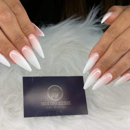 MOI Ongles & Head Spa & Cils - Institut de beauté Vitrolles - MOI Ongles & Head Spa & Cils - Photo Galerie - OneBooking