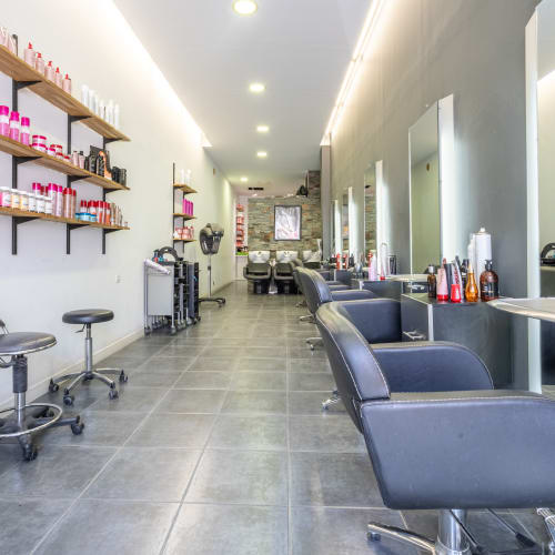 Louna Rose Coiffure - Coiffure Marseille - Louna Rose Coiffure - Photo Galerie - OneBooking