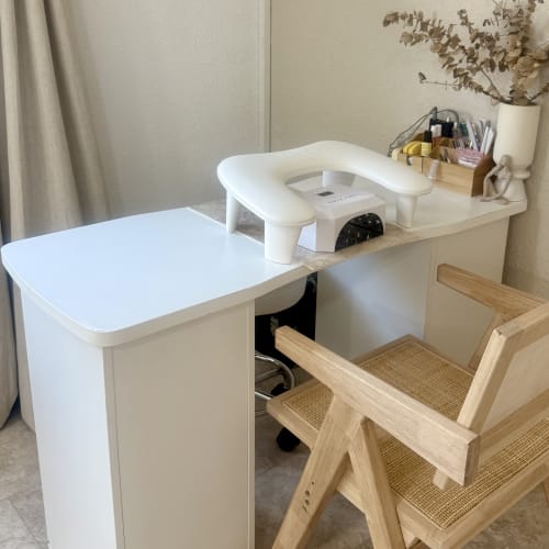 Douceur & Délicatesse - Esthéticienne et Masseuse - Onglerie Frontignan - Douceur & Délicatesse - Esthéticienne et Masseuse - Photo Galerie - OneBooking