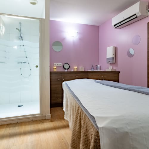 Spa des capucins - Sourcils & cils Montauban - Spa des capucins - Photo Galerie - OneBooking