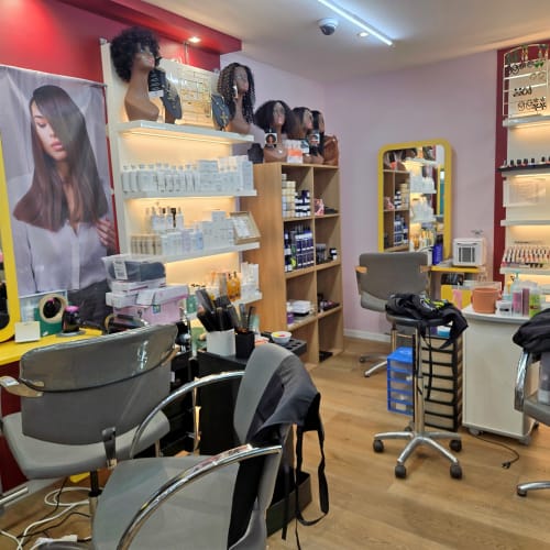 Afro Chic - Onglerie La Rochelle - Afro Chic - Photo Galerie - OneBooking