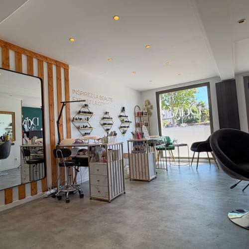 Ddiya Beauty - Coiffure Angers - Ddiya Beauty - Photo Galerie - OneBooking