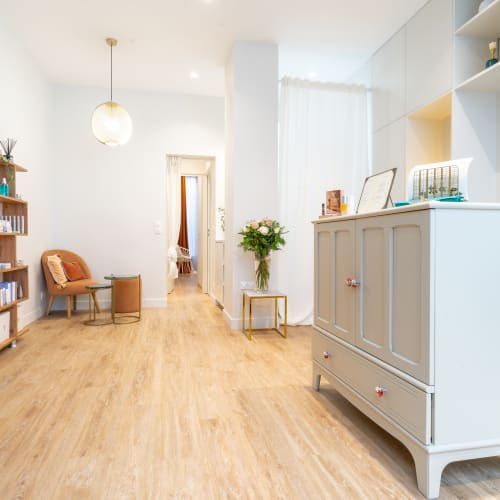 Sabrina Huneau - Facialist & body expert - Institut de beauté Paris - Sabrina Huneau - Facialist & body expert - Photo Galerie - OneBooking
