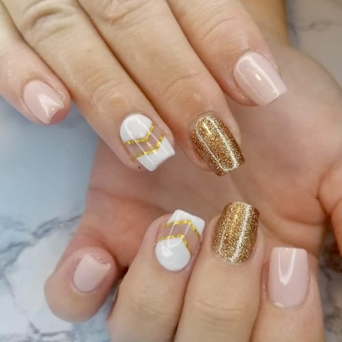 Les ongles des Miss by Lna - Onglerie Borgo - Les ongles des Miss by Lna - Photo Galerie - OneBooking
