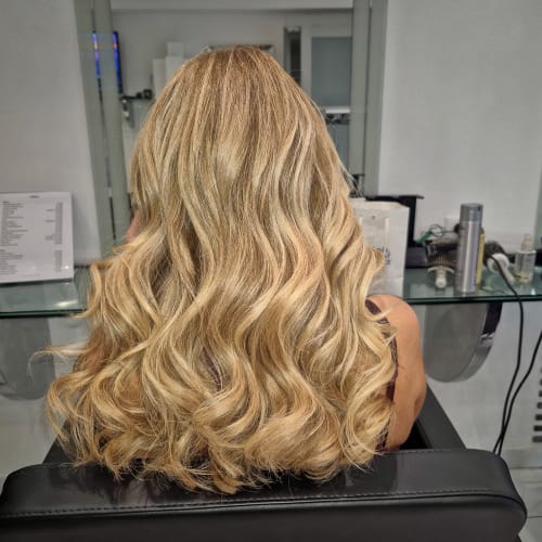 HairLine Coiffure - Coiffure Cannes - HairLine Coiffure - Photo Galerie - OneBooking