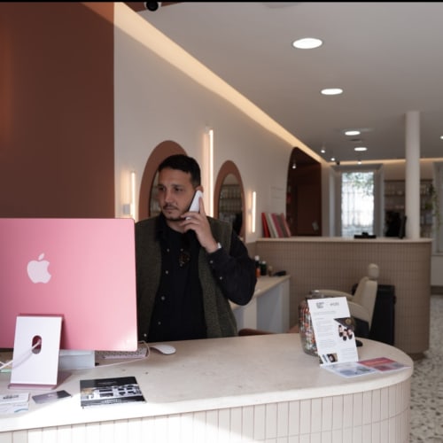 L’Artisan Coiffeur by M｜LA VALENTINE - Barbier Marseille - L’Artisan Coiffeur by M｜LA VALENTINE - Photo Galerie - OneBooking