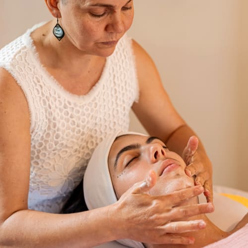 Kalmijenn - Institut de beauté Lannion - Kalmijenn - Photo Galerie - OneBooking