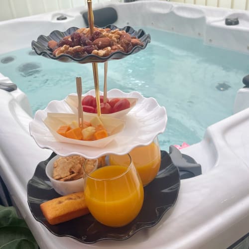 Houdarling : Beauté, Massages PISCINE & SPA ( Hammam, Sauna & Jacuzzi ) - Coiffure Nîmes - Houdarling : Beauté, Massages PISCINE & SPA ( Hammam, Sauna & Jacuzzi ) - Photo Galerie - OneBooking