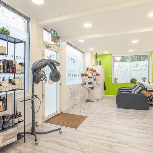 Crit’Hair de Beauté - Sourcils & cils Saint-Priest - Crit’Hair de Beauté - Photo Galerie - OneBooking