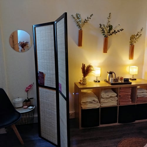 Les massages de Laura - Head Spa Massage - Institut de beauté Montigny-le-Bretonneux - Les massages de Laura - Head Spa Massage - Photo Galerie - OneBooking