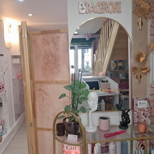 ESPACE ROSE - Esthetique et bien-être - Institut de beauté Marseille - ESPACE ROSE - Esthetique et bien-être - Photo Galerie - OneBooking