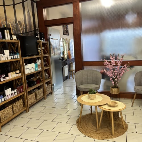 SALON FLOREAL - Coiffure Agen - SALON FLOREAL - Photo Galerie - OneBooking