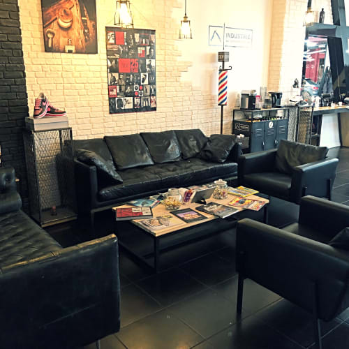 Industrie "Serious" Barbershop - Coiffure Lyon - Industrie "Serious" Barbershop - Photo Galerie - OneBooking