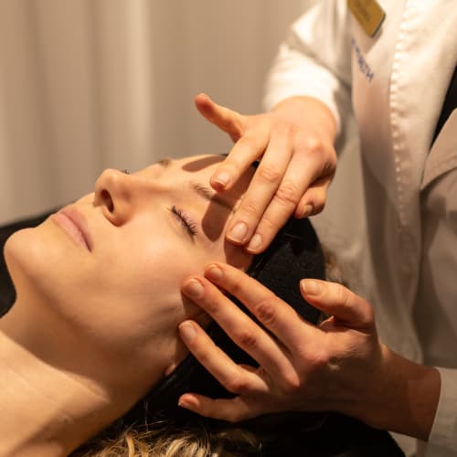 Ô Derma - Onglerie Clermont-Ferrand - Ô Derma - Photo Galerie - OneBooking