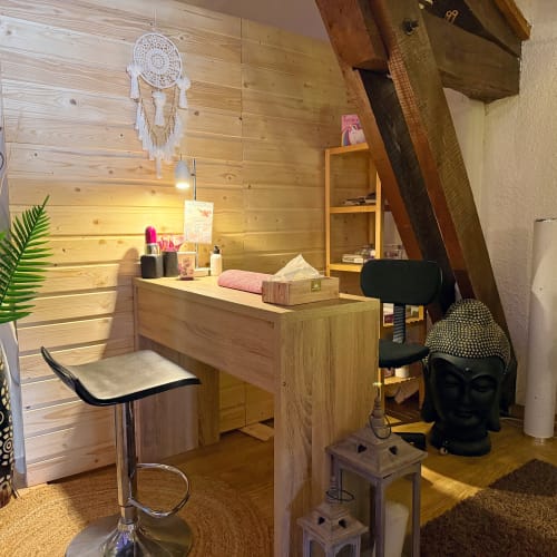 Institut M‘ et Vous - Head Spa & Papouilles - Coiffure Montbrison - Institut M‘ et Vous - Head Spa & Papouilles - Photo Galerie - OneBooking