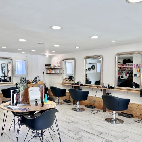 Distroy Coiffure & Barbier By Julie - Coiffure Rousset - Distroy Coiffure & Barbier By Julie - Photo Galerie - OneBooking