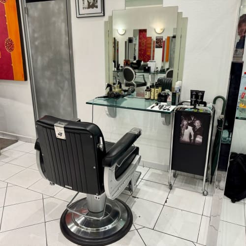 HairLine Coiffure - Coiffure Cannes - HairLine Coiffure - Photo Galerie - OneBooking
