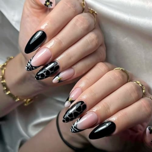 Q & Q Nail - Onglerie Marseille - Q & Q Nail - Photo Galerie - OneBooking
