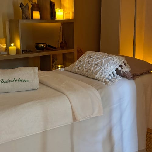 Claire de Lune Massages - Coiffure Villeneuve-Loubet - Claire de Lune Massages - Photo Galerie - OneBooking