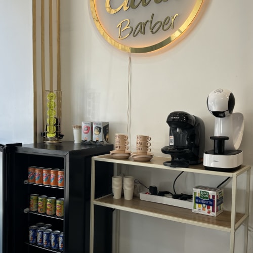 ELEVEN BARBER - Coiffure Auxerre - ELEVEN BARBER - Photo Galerie - OneBooking