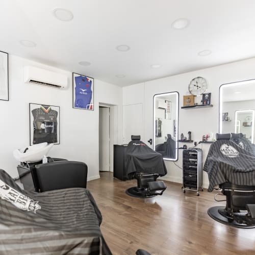 Jo Barber Square - Coiffure Toulouse - Jo Barber Square - Photo Galerie - OneBooking
