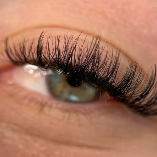 Gold Lashes - Institut de beauté Lyon - Gold Lashes - Photo Galerie - OneBooking