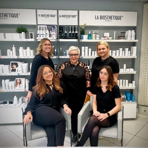 LE SALON - Sourcils & cils Calais - LE SALON - Photo Galerie - OneBooking