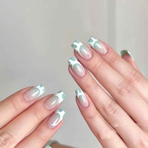 Lisa Beauté Nails. - Onglerie Montrouge - Lisa Beauté Nails. - Photo Galerie - OneBooking