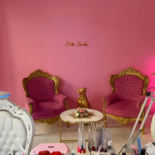 Bella Beauty Ongles & cils - Coiffure Nice - Bella Beauty Ongles & cils - Photo Galerie - OneBooking