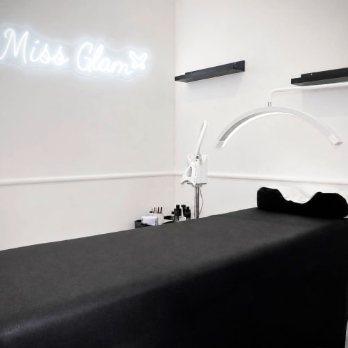 Miss Glam - Coiffure Montpellier - Miss Glam - Photo Galerie - OneBooking
