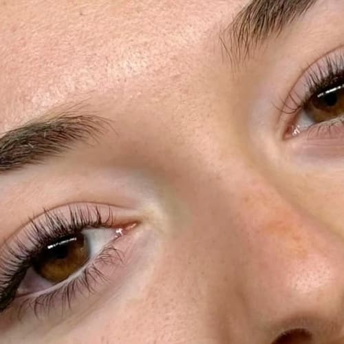 C comme cils – Concept beauté - Sourcils & cils La Seyne-sur-Mer - C comme cils – Concept beauté - Photo Galerie - OneBooking