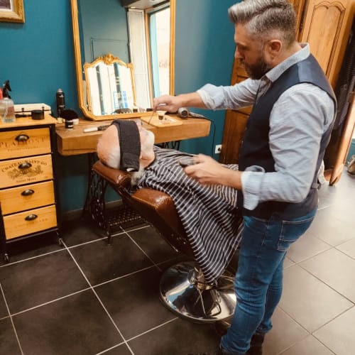 Le Repaire Des Hommes - Barbier Agen - Le Repaire Des Hommes - Photo Galerie - OneBooking