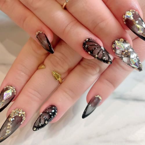 Le salon de l'ongle by Krystel - Onglerie Paris - Le salon de l'ongle by Krystel - Photo Galerie - OneBooking