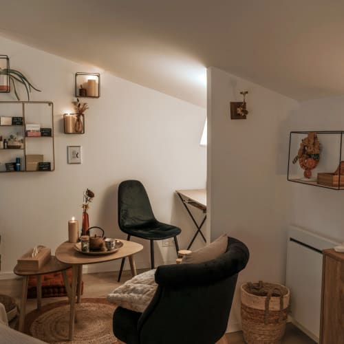 Cloé Bien-être au naturel - Massage bien-être auprès de particuliers et entreprises - Massage Rennes - Cloé Bien-être au naturel - Massage bien-être auprès de particuliers et entreprises - Photo Galerie - OneBooking