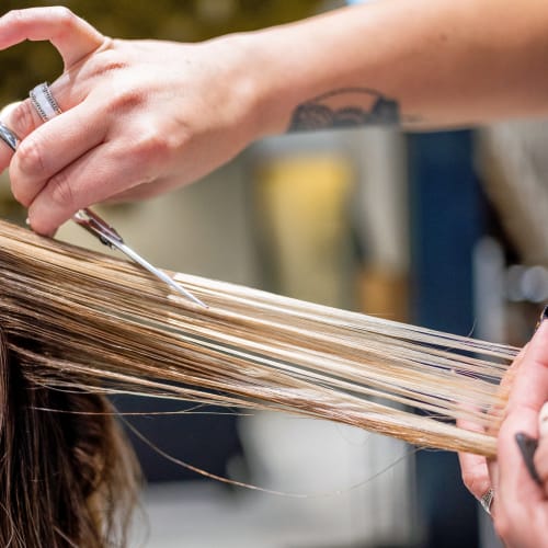 Le loft de Julie - Coiffure Ploemeur - Le loft de Julie - Photo Galerie - OneBooking