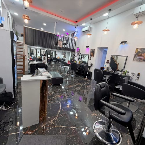 Addict hair - Glow Hair Institut - Coiffure Lille - Addict hair - Glow Hair Institut - Photo Galerie - OneBooking