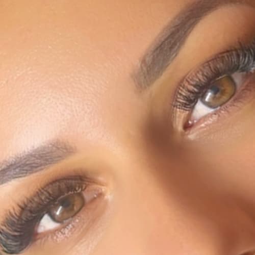 Ongles cils 06 - Sourcils & cils Nice - Ongles cils 06 - Photo Galerie - OneBooking