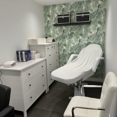 Aux trois C - Coiffure Paris - Aux trois C - Photo Galerie - OneBooking