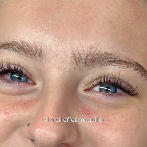 Une Pose chez Vivi - Sourcils & cils Nice - Une Pose chez Vivi - Photo Galerie - OneBooking