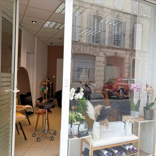 SOF HAIRSTYLIST - Massage Marseille - SOF HAIRSTYLIST - Photo Galerie - OneBooking