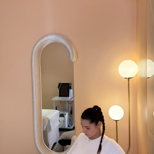 Centre Derma Skin Expert - Barbier Bordeaux - Centre Derma Skin Expert - Photo Galerie - OneBooking