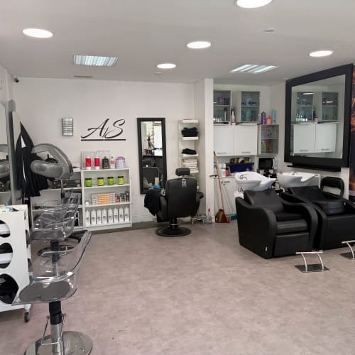 AS coiffure - Sourcils & cils Asnières-sur-Seine - AS coiffure - Photo Galerie - OneBooking