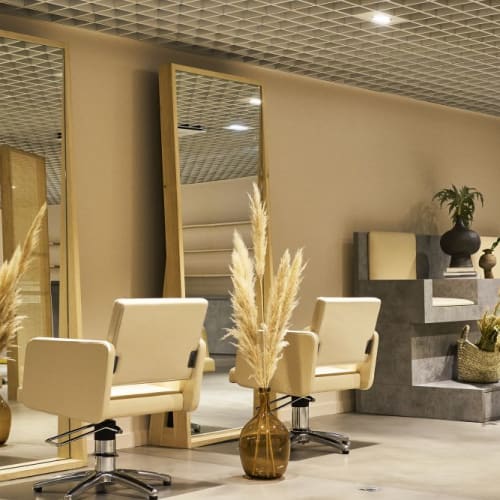 Kure Bazaar Samaritaine - Nails & Hair - Coiffure Paris - Kure Bazaar Samaritaine - Nails & Hair - Photo Galerie - OneBooking