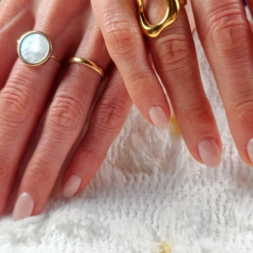 Laure Nail's 83 - Coiffure Toulon - Laure Nail's 83 - Photo Galerie - OneBooking