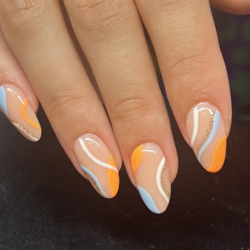 V nailed it - Onglerie Orléans - V nailed it - Photo Galerie - OneBooking