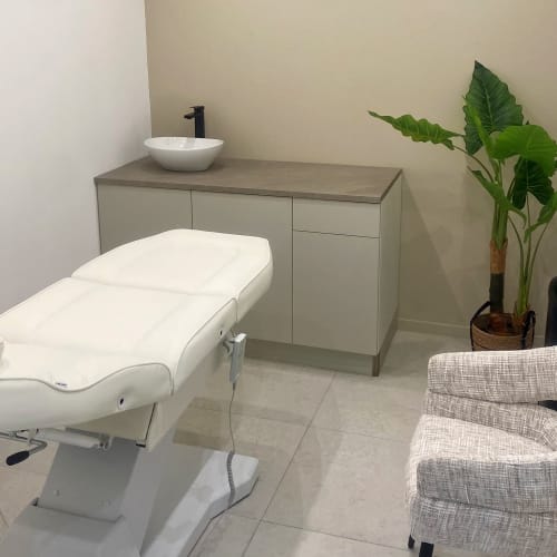 LASELOR - Epilation Laser Hommes & Femmes - Sourcils & cils Nice - LASELOR - Epilation Laser Hommes & Femmes - Photo Galerie - OneBooking