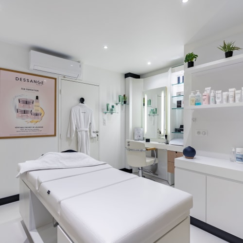 DESSANGE - La Roche-sur-Yon - Sourcils & cils La Roche-sur-Yon - DESSANGE - La Roche-sur-Yon - Photo Galerie - OneBooking