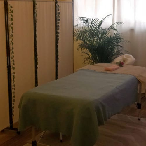 Cassandra Beauty & Massage - Massage Montigny-le-Bretonneux - Cassandra Beauty & Massage - Photo Galerie - OneBooking
