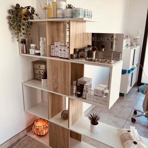 Swiss esthetic 83 - Sourcils & cils La Seyne-sur-Mer - Swiss esthetic 83 - Photo Galerie - OneBooking